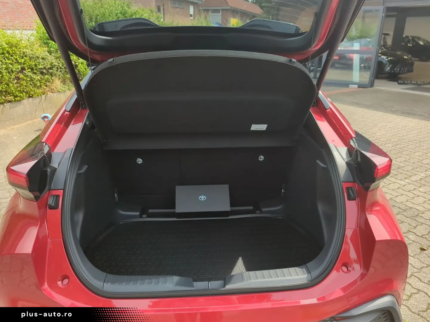 TOYOTA C-HR 1.8 FWD Team Deutschland ACC AUT LED Navi