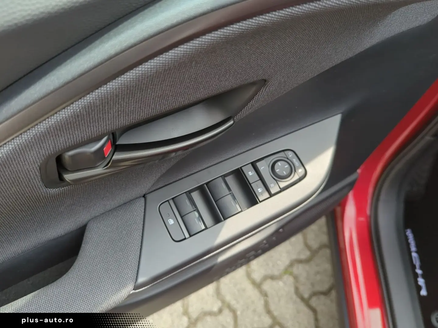 TOYOTA C-HR 1.8 FWD Team Deutschland ACC AUT LED Navi