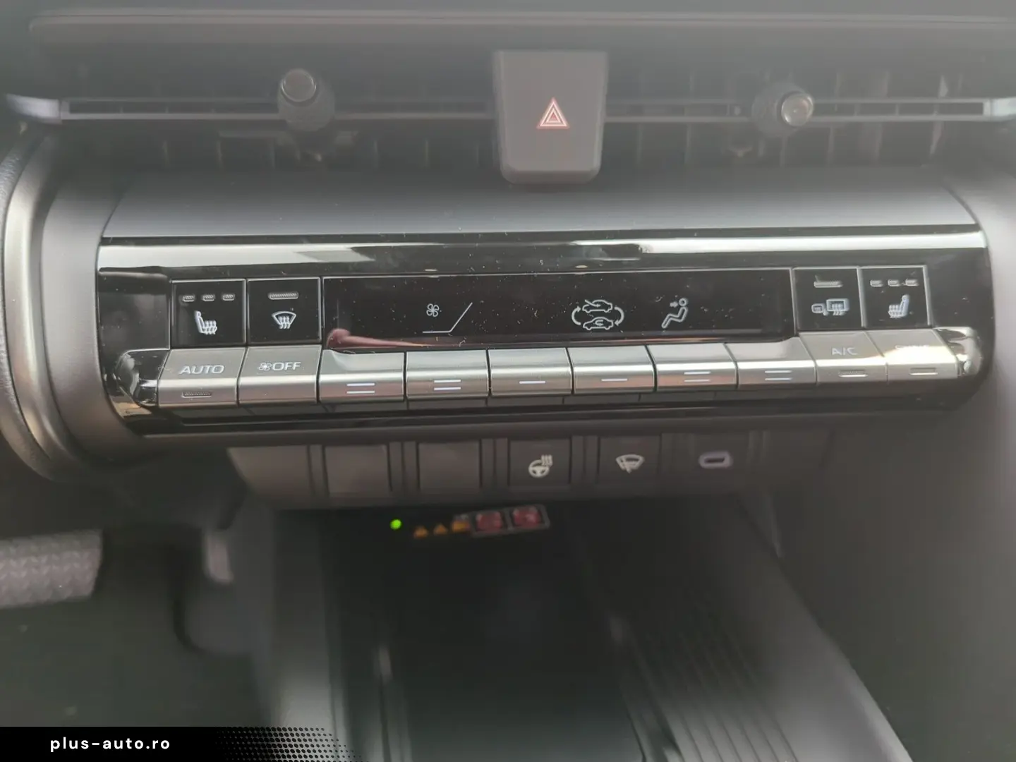 TOYOTA C-HR 1.8 FWD Team Deutschland ACC AUT LED Navi