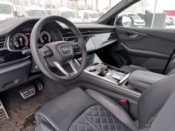 AUDI Q8 60 TFSI e quattro  Panorama  TOP-AUSSTATTUNG!
