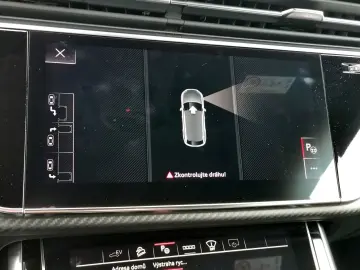 AUDI Q8 60 TFSI e quattro  Panorama  TOP-AUSSTATTUNG!