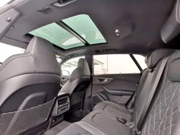 AUDI Q8 60 TFSI e quattro  Panorama  TOP-AUSSTATTUNG!