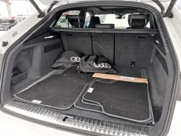 AUDI Q8 60 TFSI e quattro  Panorama  TOP-AUSSTATTUNG!