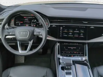 AUDI Q8 50 TDI qu tip Air HUD Pano Matrix Virtual Nav