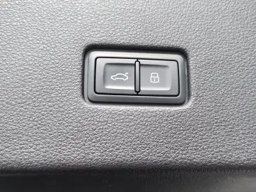 AUDI Q8 50 TDI qu tip Air HUD Pano Matrix Virtual Nav