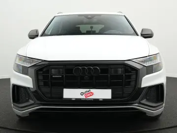 AUDI Q8 50 TDI qu. 2x S line Allr.Lenk PANO AHK StdHz