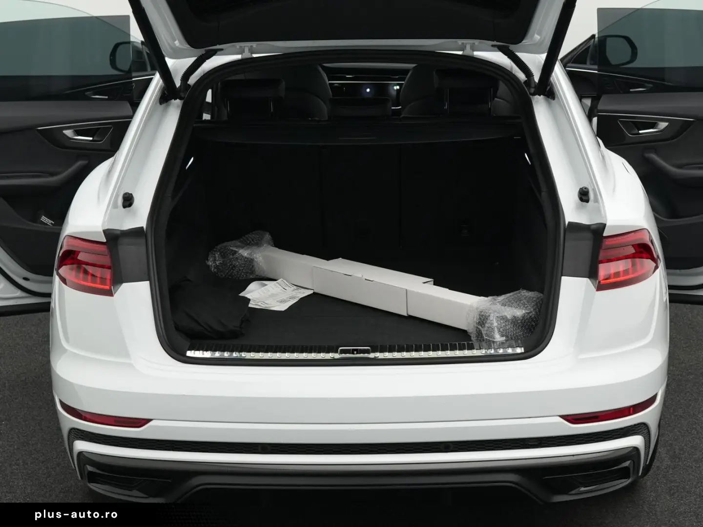 AUDI Q8 50 TDI qu. 2x S line Allr.Lenk PANO AHK StdHz