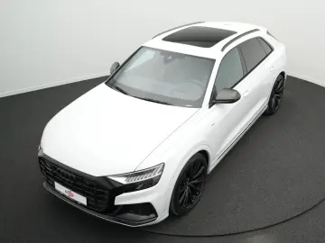 AUDI Q8 50 TDI qu. 2x S line Allr.Lenk PANO AHK StdHz