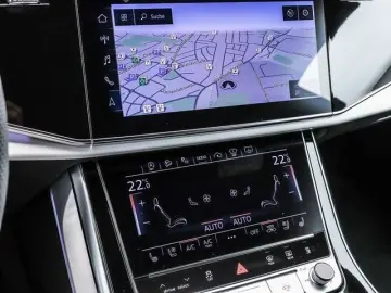 AUDI Q8 50 TDI Q S LINE STDHZG PANO AHK HD-MATRIX