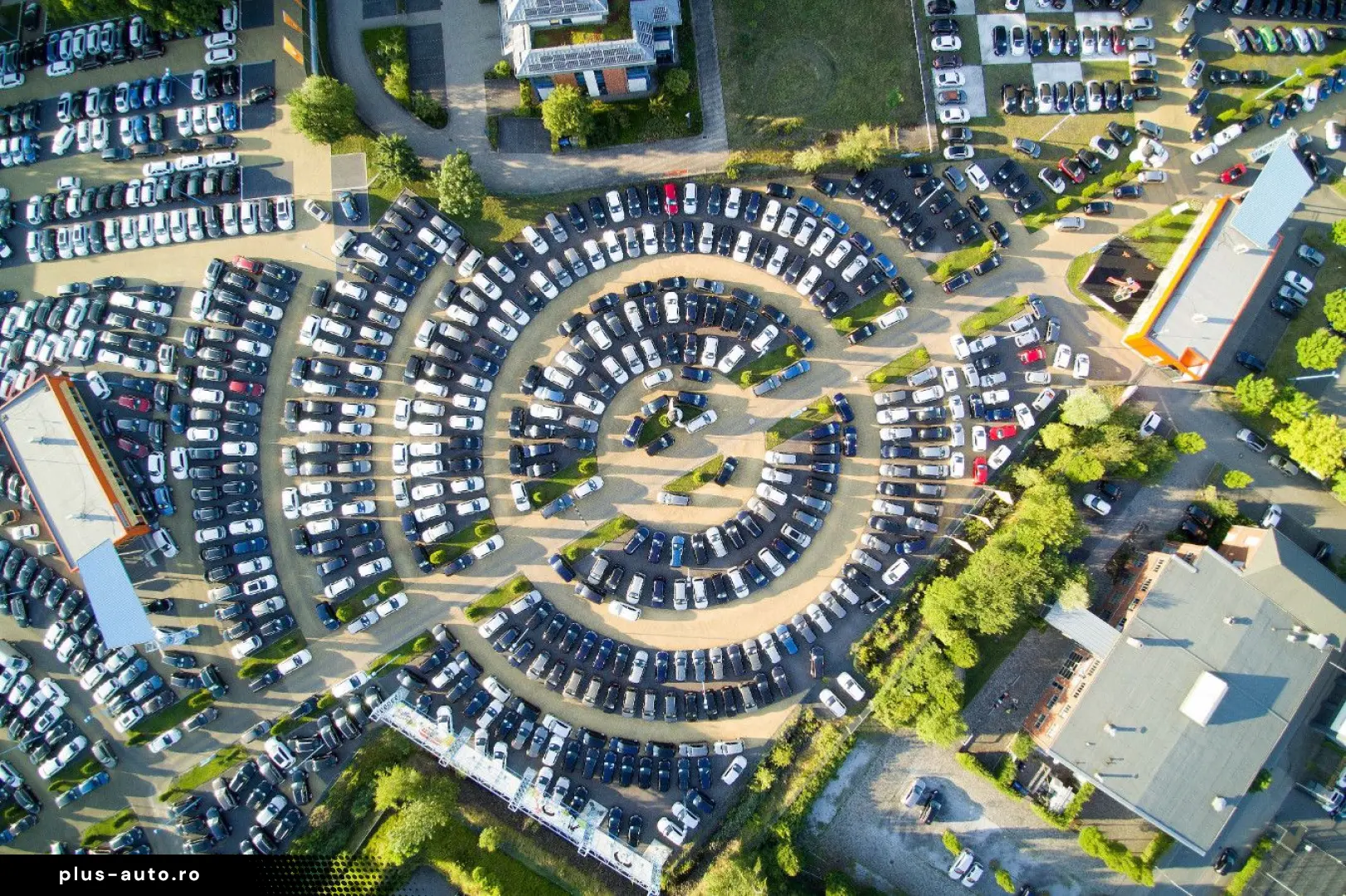 AUDI Q8 50 TDI Q S LINE STDHZG PANO AHK HD-MATRIX