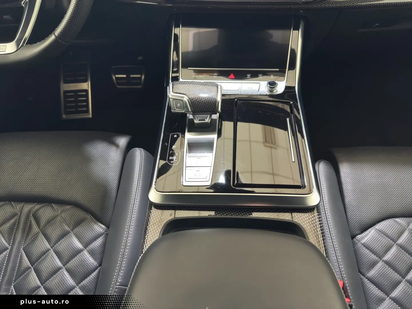 AUDI Q8 50 TDI quattro Tiptronic competition     AHK