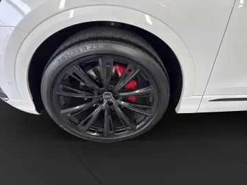 AUDI Q8 50 TDI quattro Tiptronic competition     AHK