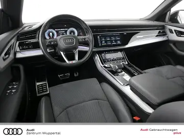 AUDI Q8 50TDI S-LINE ACC PANO AHK MATRIX KAMERA B&O