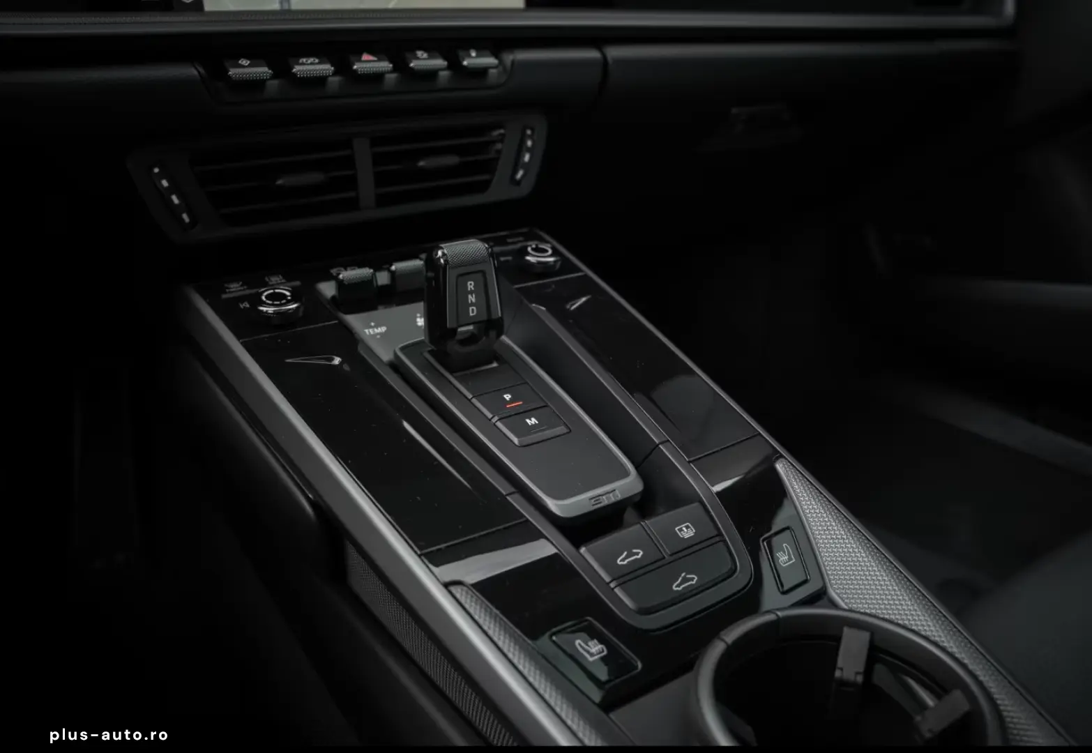 Porsche 992 -2 (911) Carrera BOSE