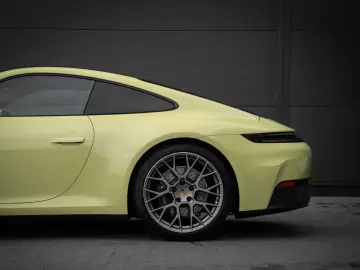Porsche 992 -2 (911) Carrera BOSE
