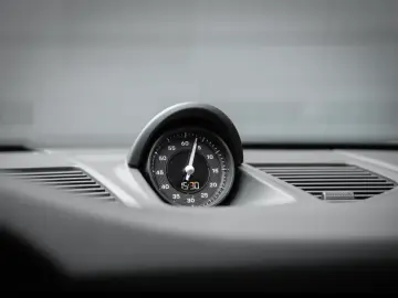 Porsche 992 -2 (911) Carrera BOSE