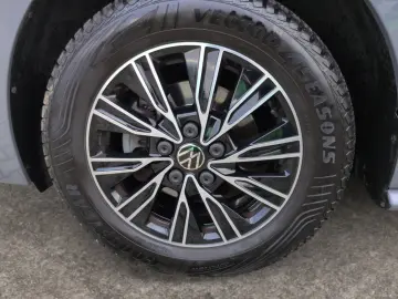 VW T7 Multivan 2.0 TDI DSG 7-Sitzer  LED Navi