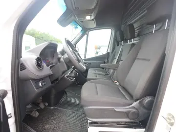 Mercedes-Benz Sprinter L2H2 2.2D 143CP - Axa Dubla