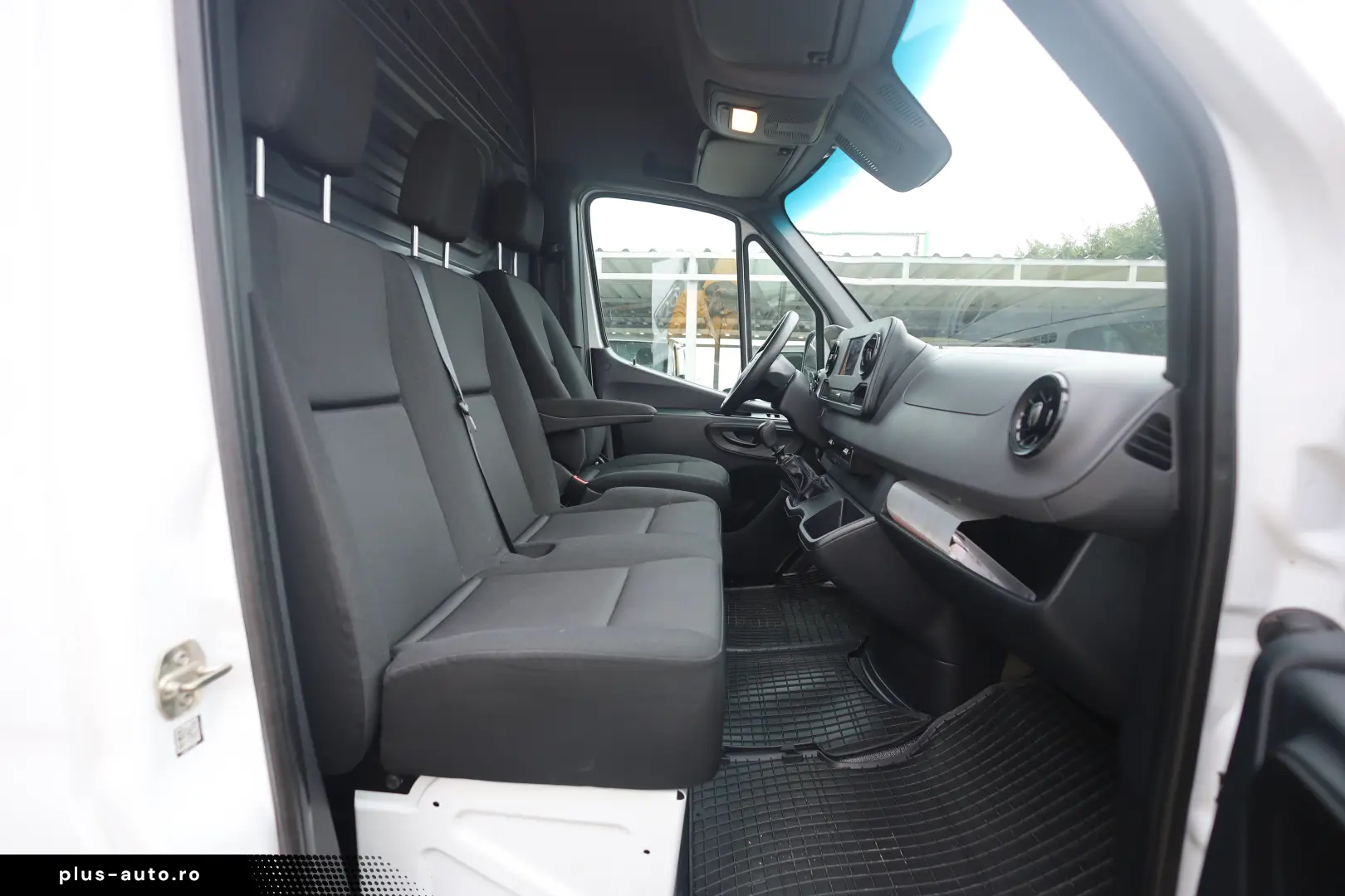 Mercedes-Benz Sprinter L2H2 2.2D 143CP - Axa Dubla