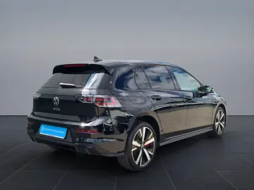VW Golf 1.5 TSI GTE eHybrid DSG 200kW  LEDER PANOD