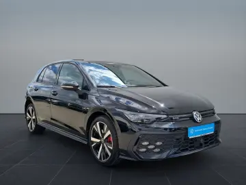 VW Golf 1.5 TSI GTE eHybrid DSG 200kW  LEDER PANOD