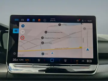 VW Golf 1.5 TSI GTE eHybrid DSG 200kW  LEDER PANOD