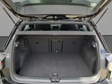 VW Golf 1.5 TSI GTE eHybrid DSG 200kW  LEDER PANOD