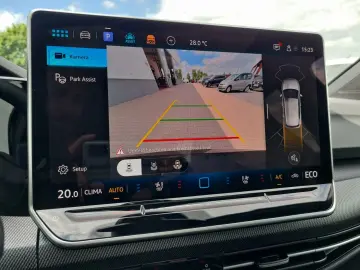 VW Golf 1.5 TSI GTE eHybrid DSG 200kW  LEDER PANOD