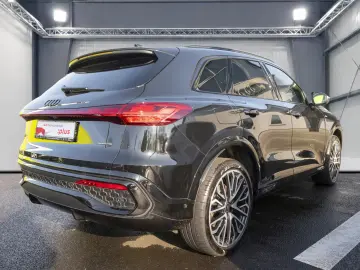 Audi Q5 2.0 TDI 150 kW Quattro S Line AHK Pano Tech p