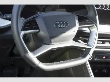 Audi Q5 2.0 TDI 150 kW Quattro S Line AHK Pano Tech p