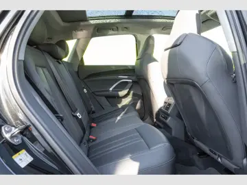 Audi Q5 2.0 TDI 150 kW Quattro S Line AHK Pano Tech p