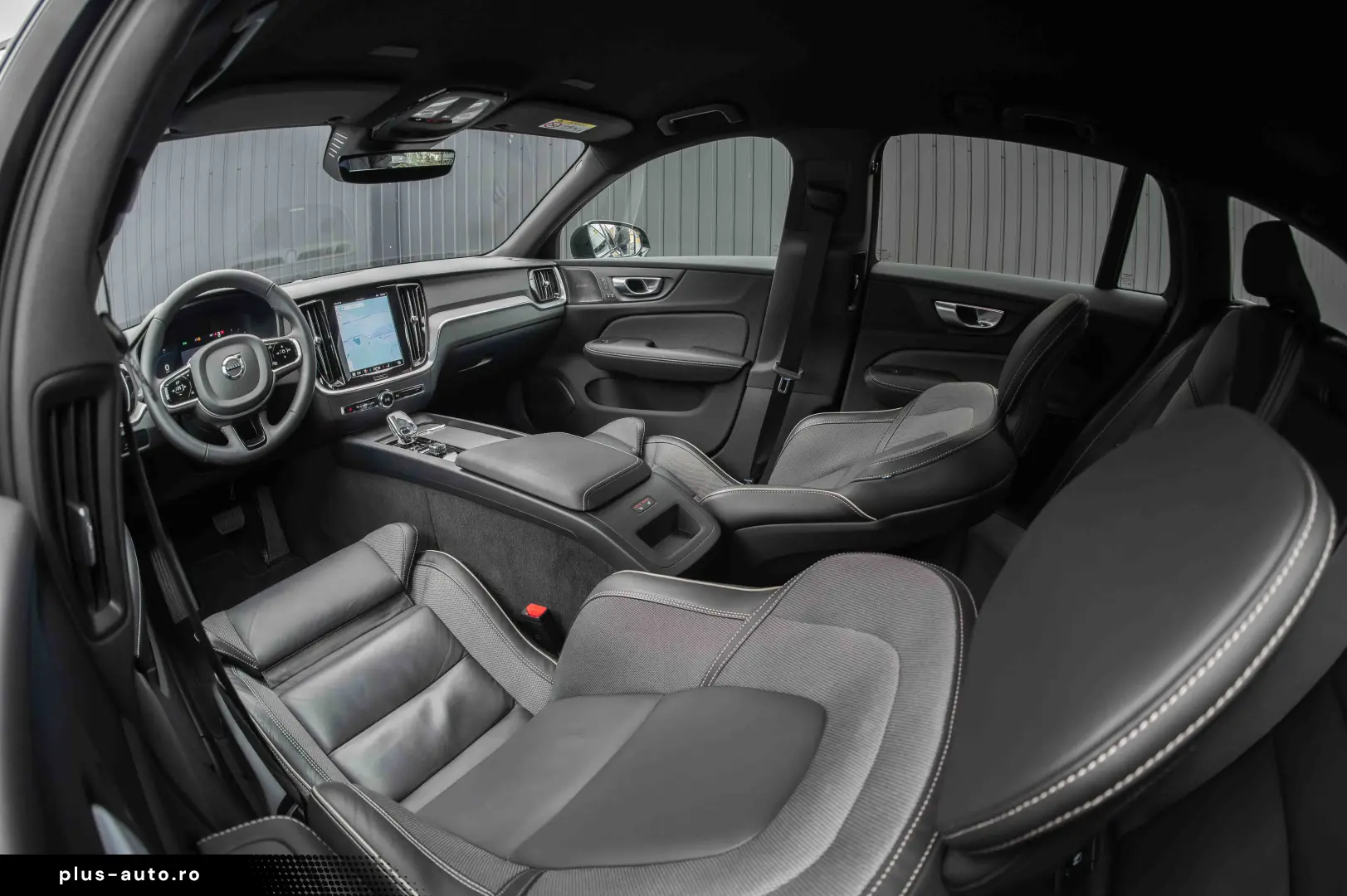 Volvo V60 B4 MHEV Geartronic R-Design