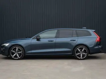 Volvo V60 B4 MHEV Geartronic R-Design