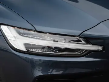 Volvo V60 B4 MHEV Geartronic R-Design