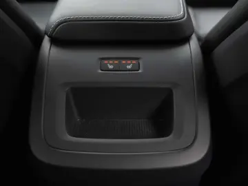 Volvo V60 B4 MHEV Geartronic R-Design