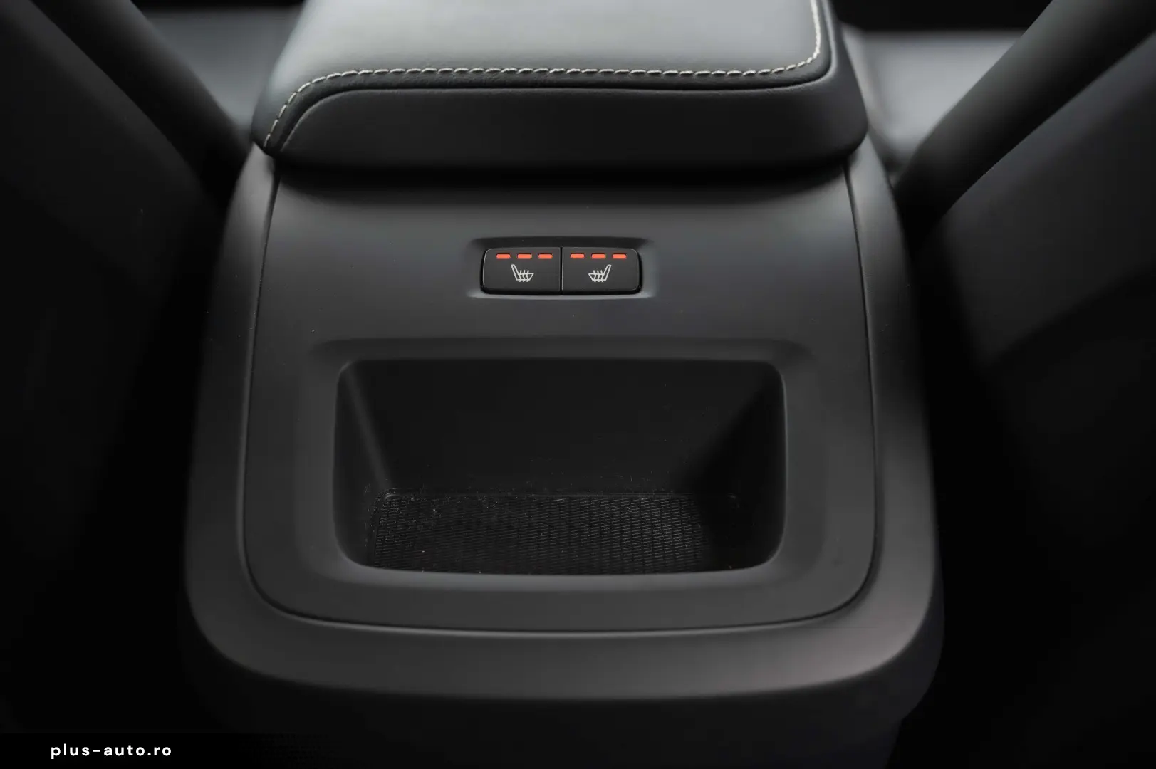 Volvo V60 B4 MHEV Geartronic R-Design