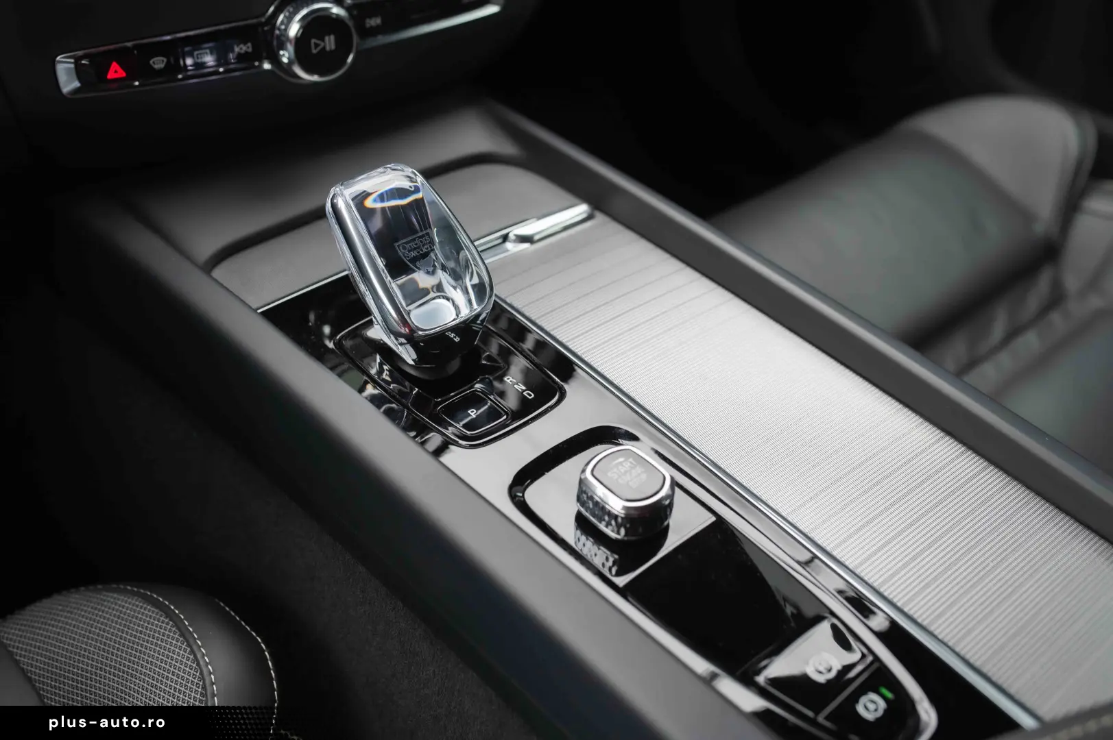 Volvo V60 B4 MHEV Geartronic R-Design