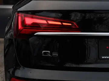 AUDI Q5 35 TDI S line LED 360  Sportsitze 1 HAND KEYL