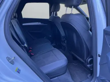 AUDI Q5 S line 40 TDI quattro S tronic  Kamera AHK