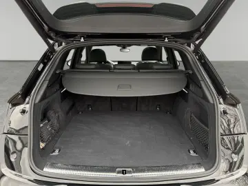 AUDI Q5 50 TFSI e q 2x S line AHK Matrix Pano Kamera