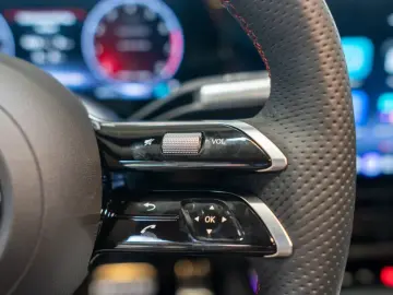 Mercedes-Benz CLA 200 Coupe LED Pano DAB