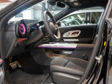 Mercedes-Benz CLA 200 Coupe LED Pano DAB