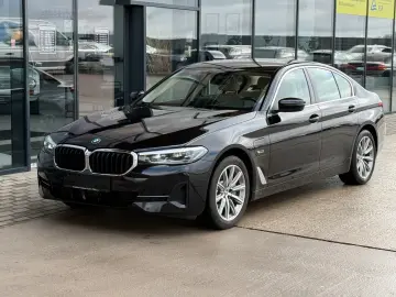 BMW 530e Limousine Sport Line Kamera LED LKHZ SHZ