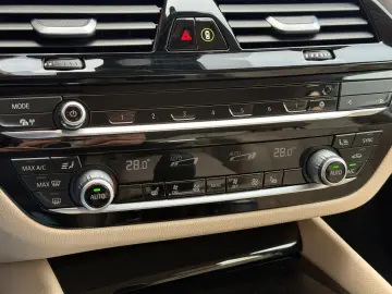 BMW 530e Limousine Sport Line Kamera LED LKHZ SHZ