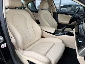 BMW 530e Limousine Sport Line Kamera LED LKHZ SHZ