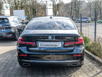 BMW 530e Luxury Line HUD ACC RFK NAVI LED Laser LM