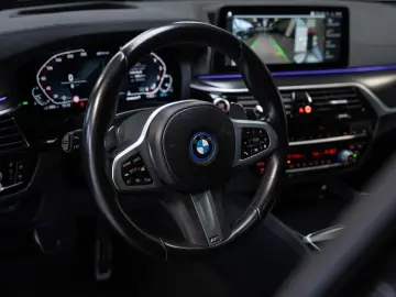 BMW 530 5-serie 530e xDrive M Sport Pano 360  HuD H&