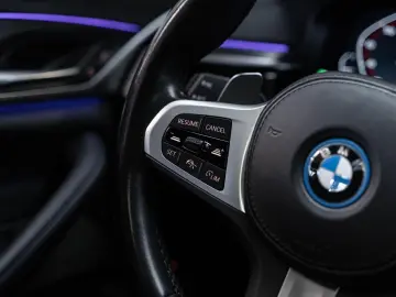 BMW 530 5-serie 530e xDrive M Sport Pano 360  HuD H&