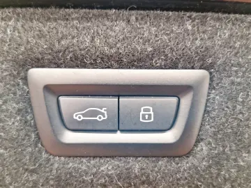 BMW 530e xDrive Limousine M Sport Massage Harman K