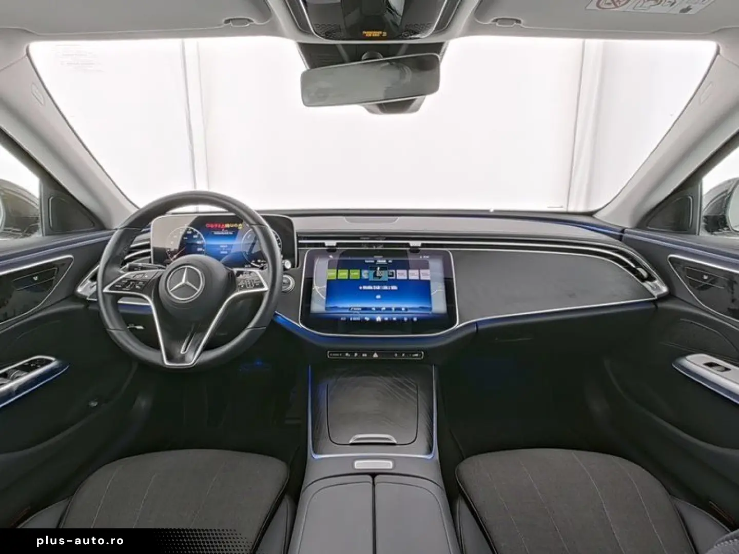 MERCEDES-BENZ E 300e Avantgarde Tot-W 360 Carplay DISTR DAB